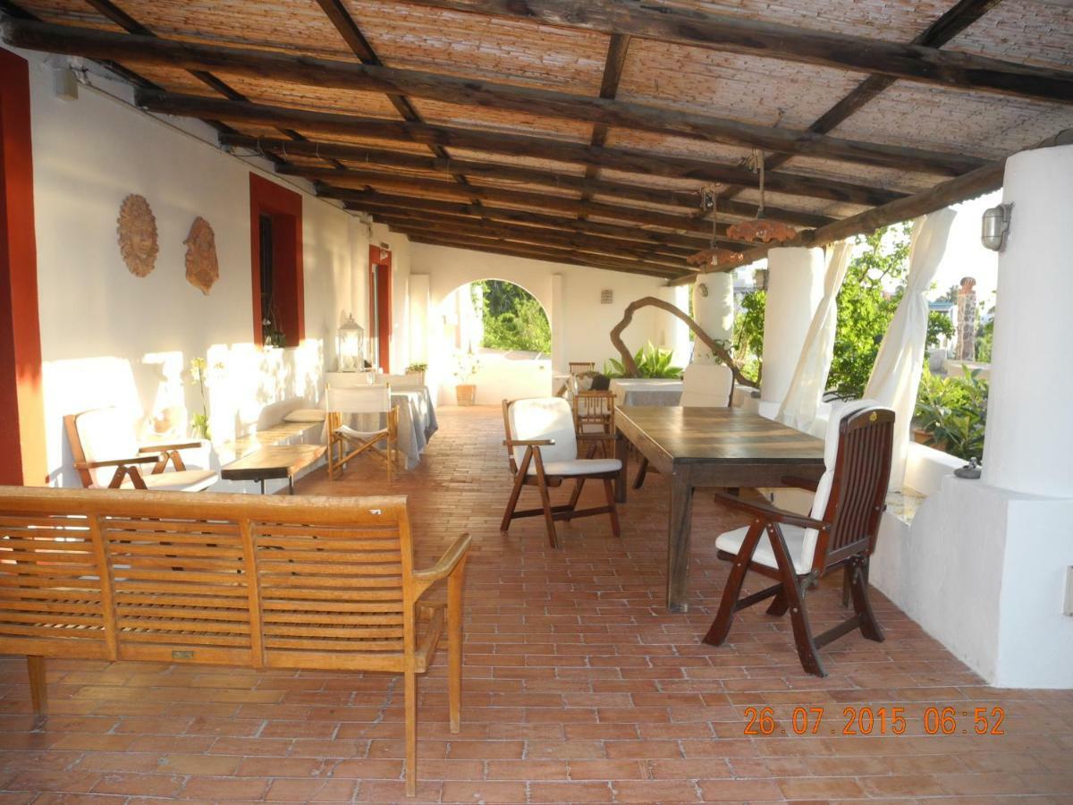 Bed and Breakfast Note Di Salina Санта-Марина-Салина Экстерьер фото