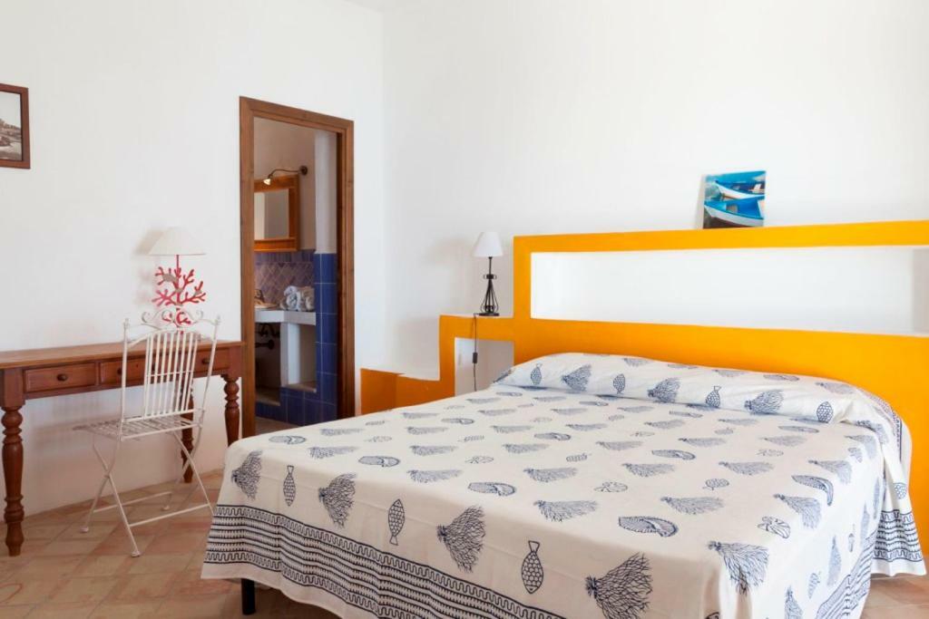Bed and Breakfast Note Di Salina Санта-Марина-Салина Экстерьер фото