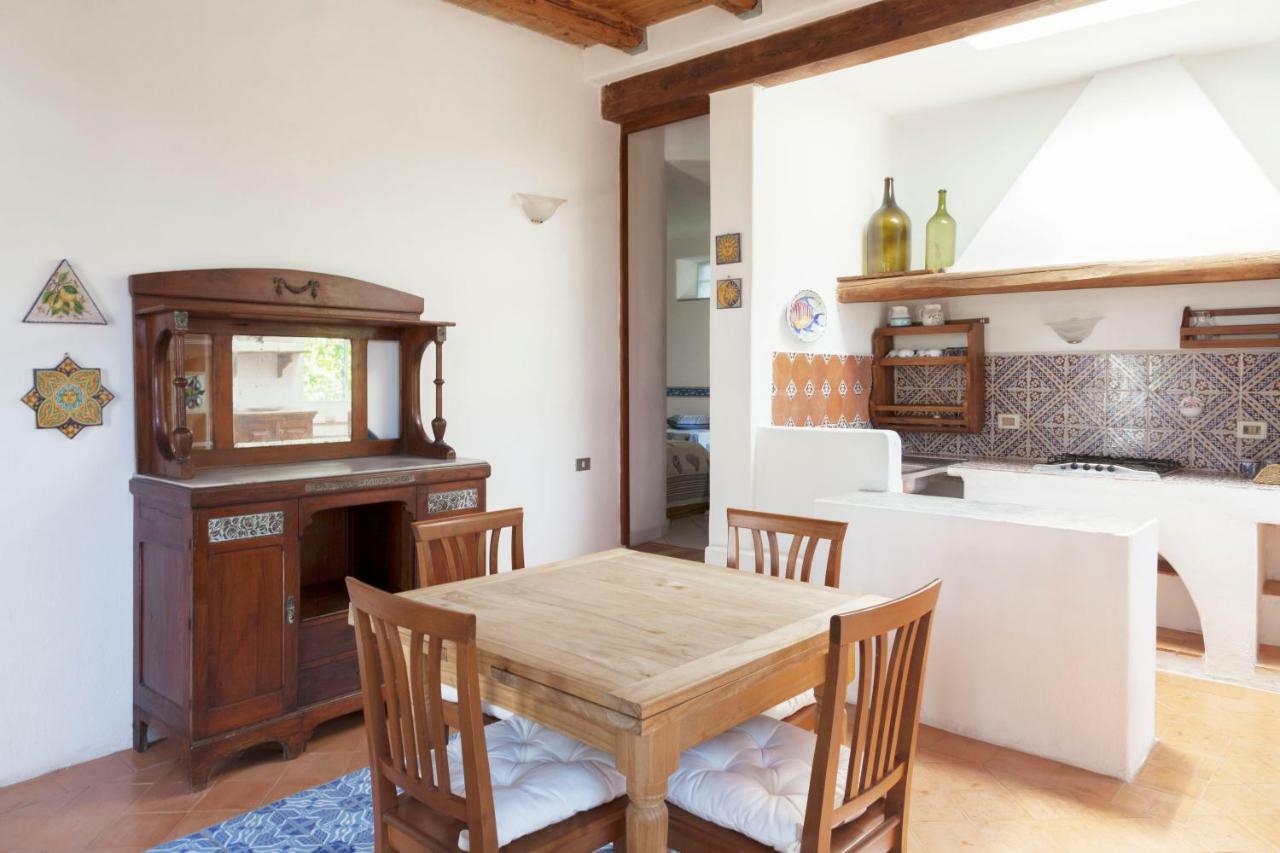 Bed and Breakfast Note Di Salina Санта-Марина-Салина Экстерьер фото